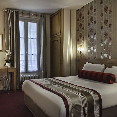 Hotel Romance Malesherbes By Patrick Hayat Paris Rom bilde